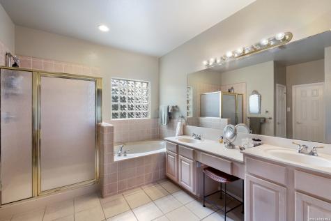 18710 Rogers Pass San Antonio TX 78258