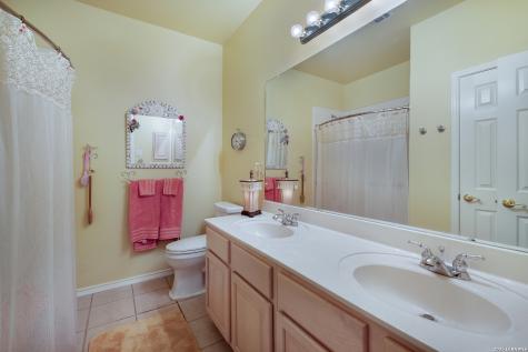18710 Rogers Pass San Antonio TX 78258