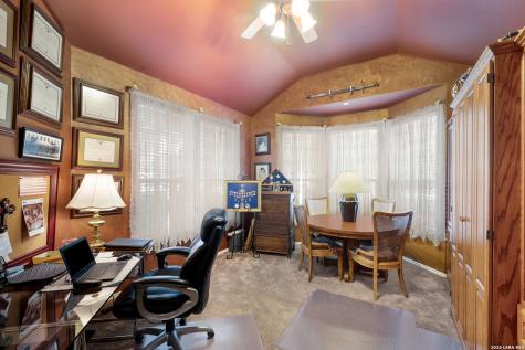 18710 Rogers Pass San Antonio TX 78258