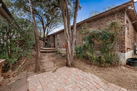 18710 Rogers Pass San Antonio TX 78258