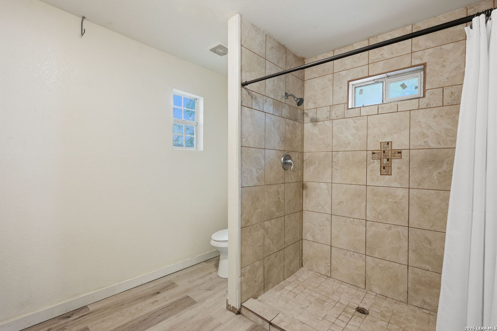 210 Bensdale Pleasanton TX 78064