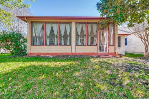 3704 Hillside Schertz TX 78108