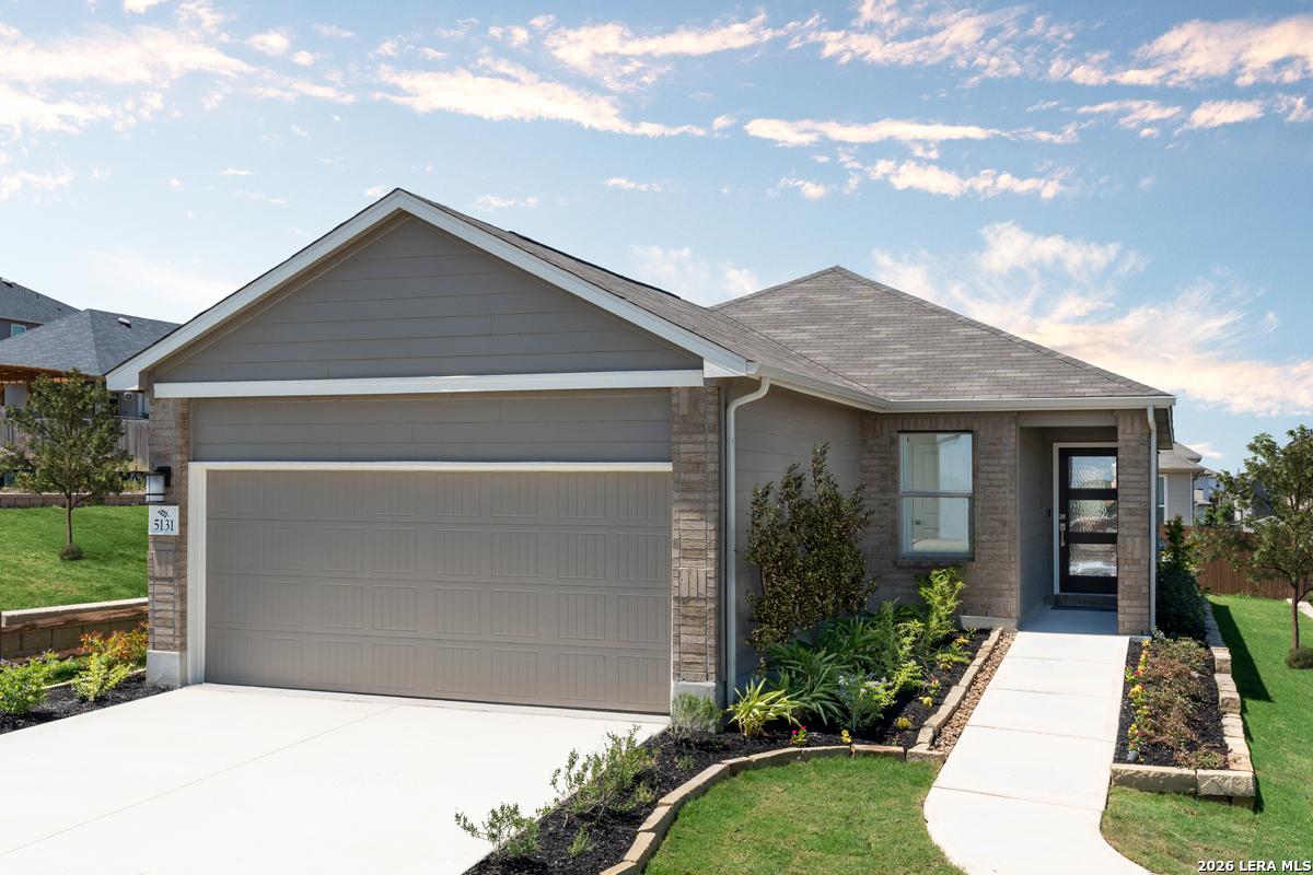 5131 Briscoe Bluff Converse TX 78109