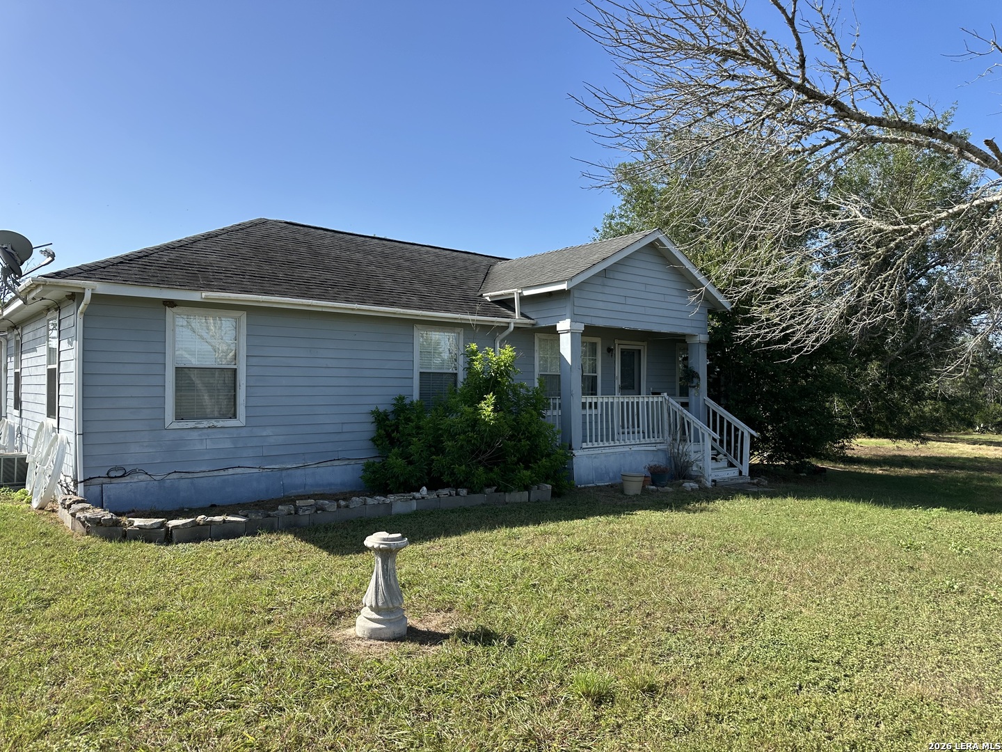 186 County Road 148 Kenedy TX 78119