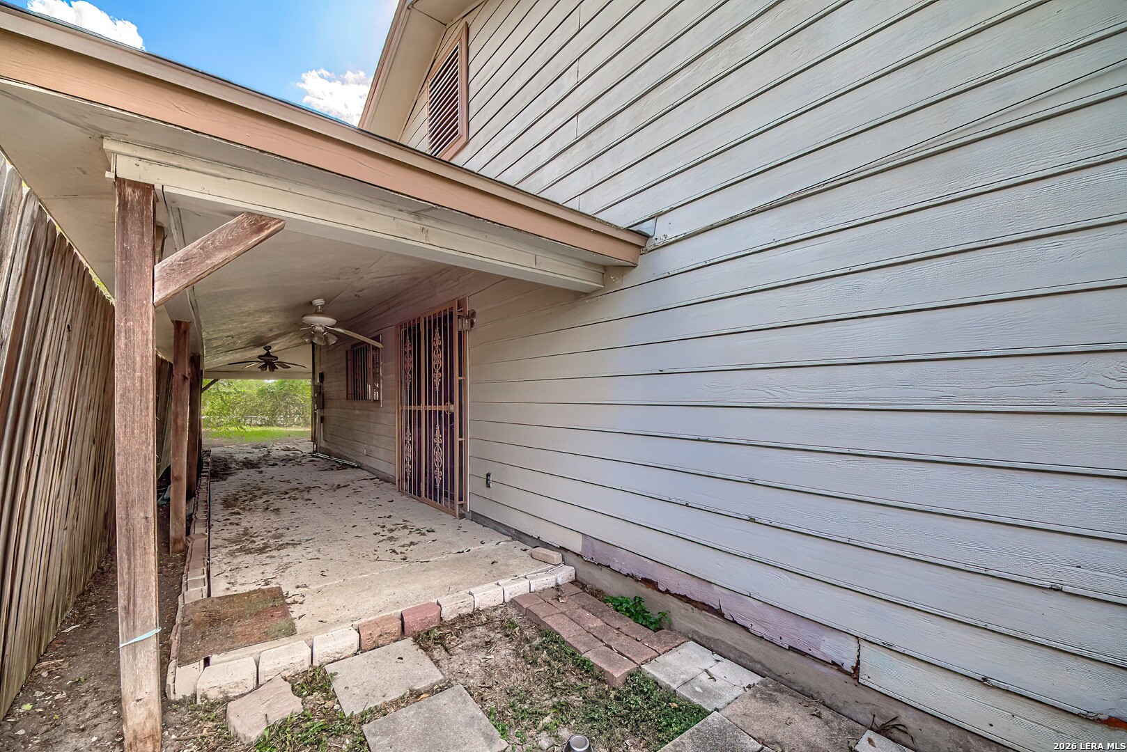 8412 Dixon Ridge San Antonio TX 78239