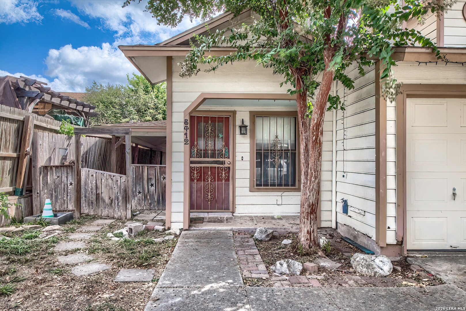 8412 Dixon Ridge San Antonio TX 78239