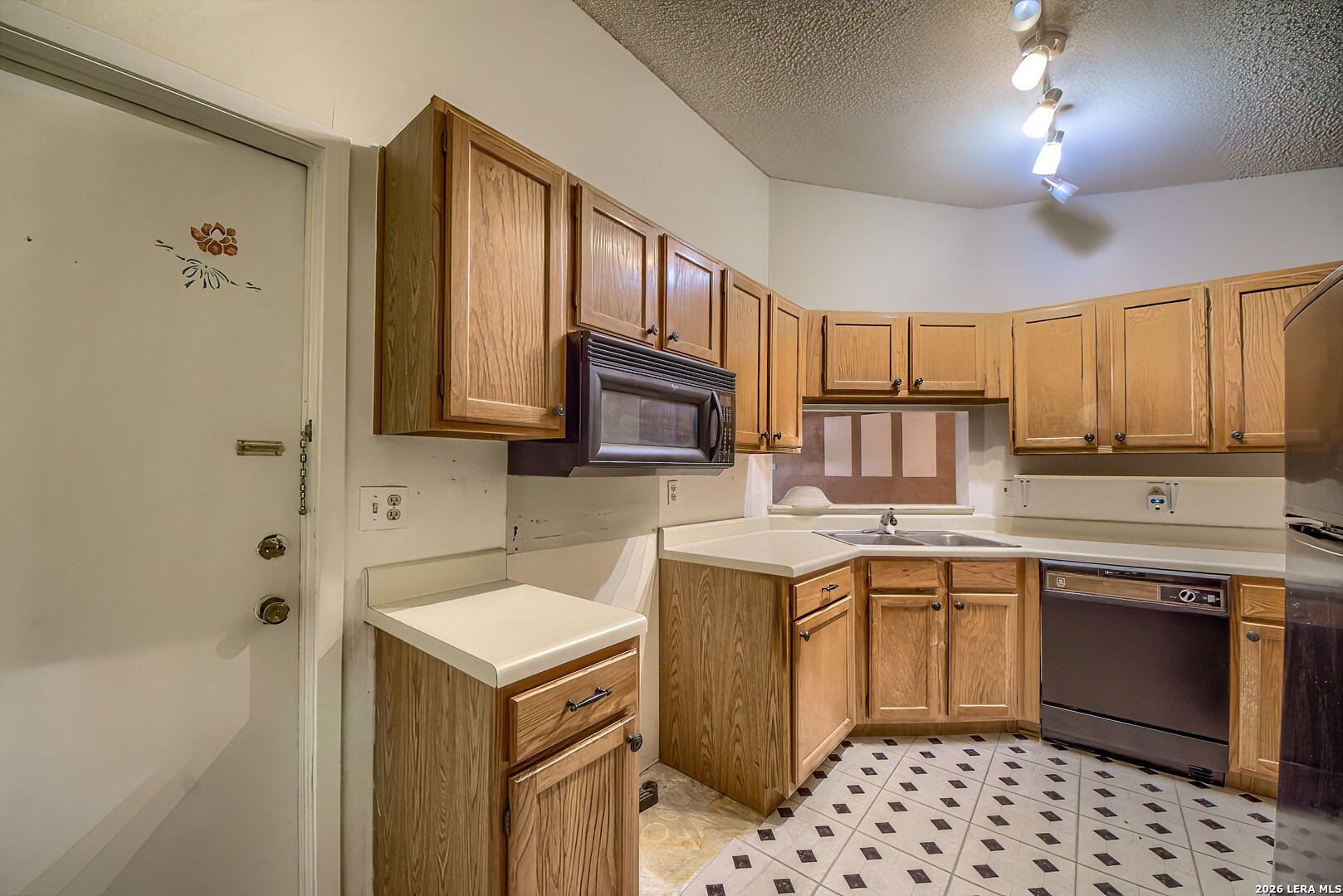 8412 Dixon Ridge San Antonio TX 78239