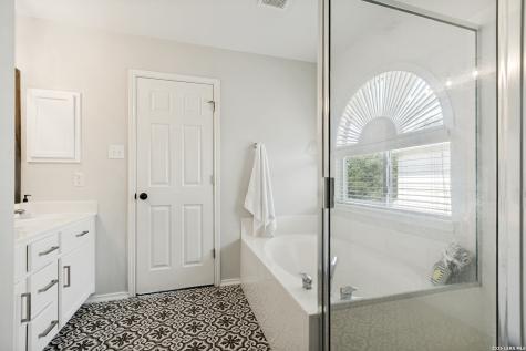9723 Palomino Oaks San Antonio TX 78254