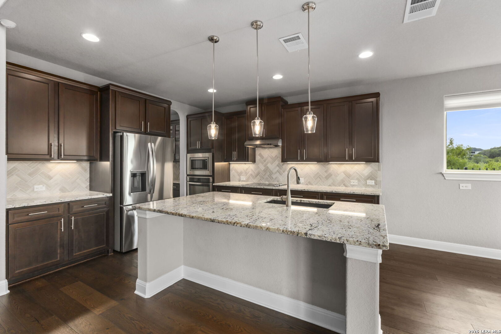 30073 Cibolo Meadow Fair Oaks Ranch TX 78015