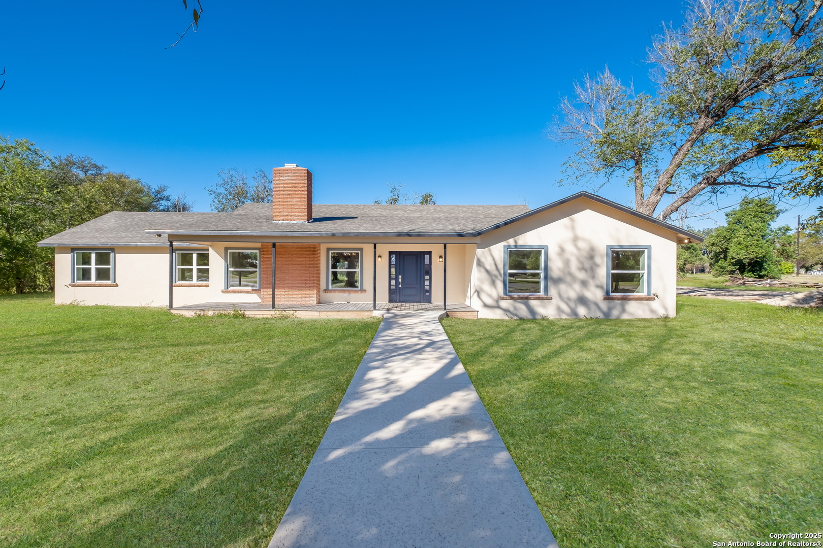 355 Fm 1796 Dhanis TX 78850