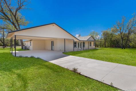 355 Fm 1796 Dhanis TX 78850