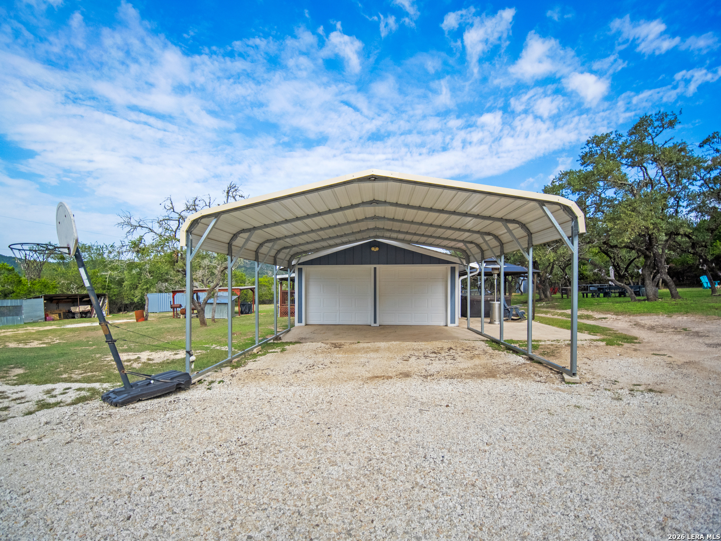 277 W Bear Springs Road Pipe Creek TX 78063