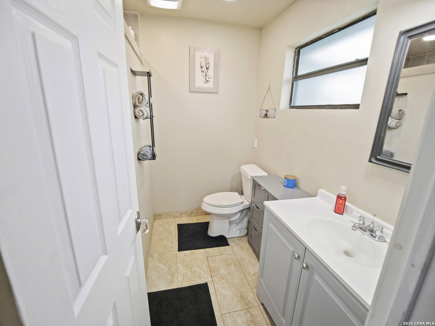 277 W Bear Springs Road Pipe Creek TX 78063