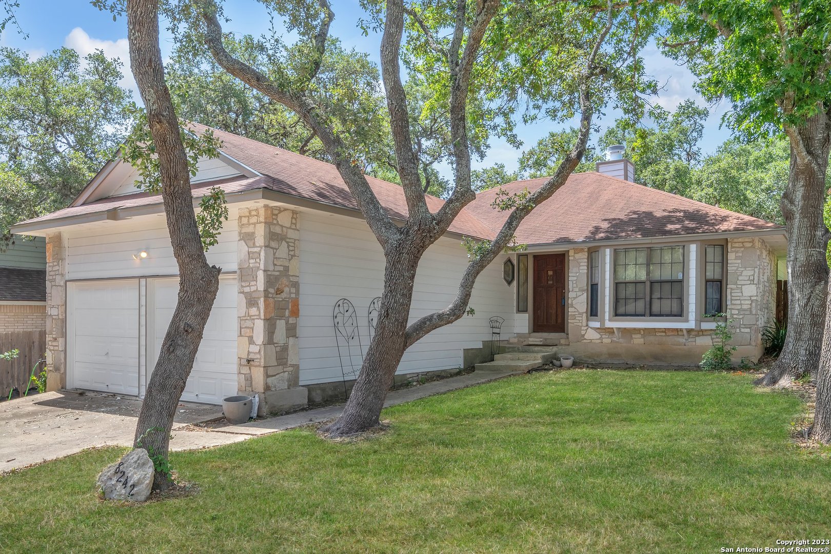 8242 Timber Grand San Antonio TX 78250