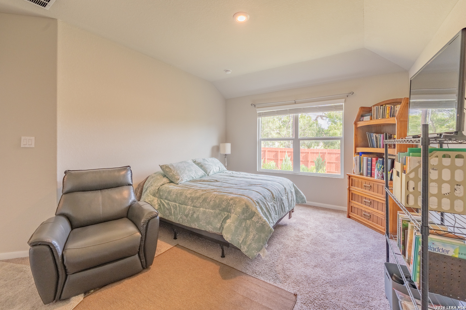 3715 Newton Bay San Antonio TX 78223