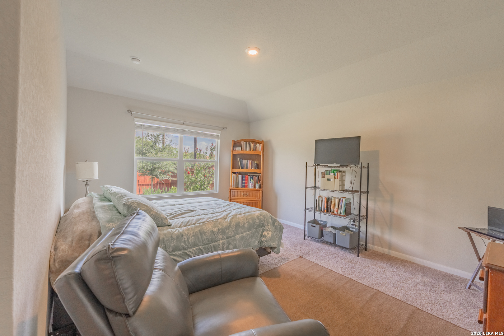 3715 Newton Bay San Antonio TX 78223