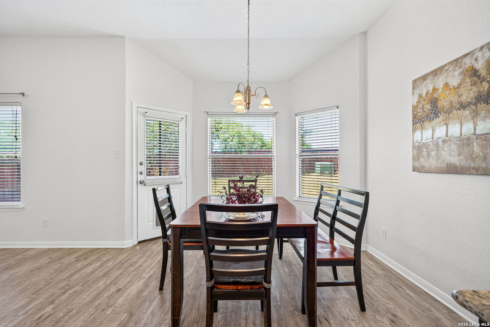 7610 Sterling Manor Converse TX 78109