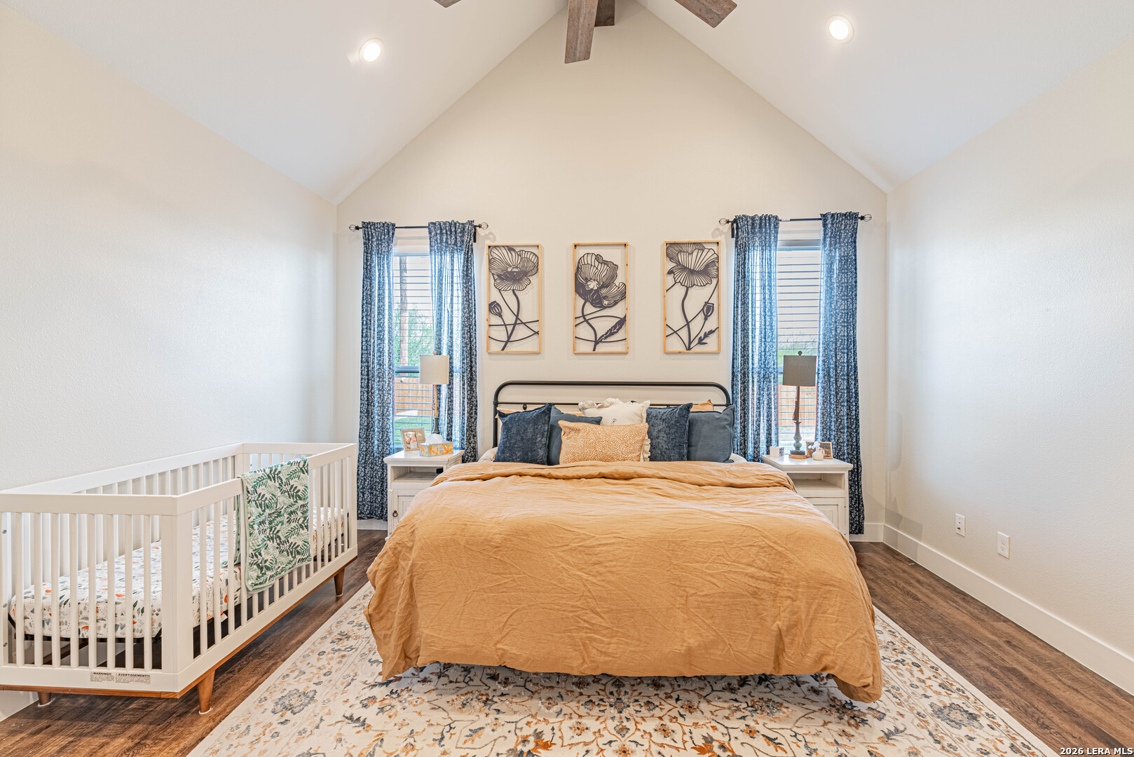 112 W Magnolia La Vernia TX 78121