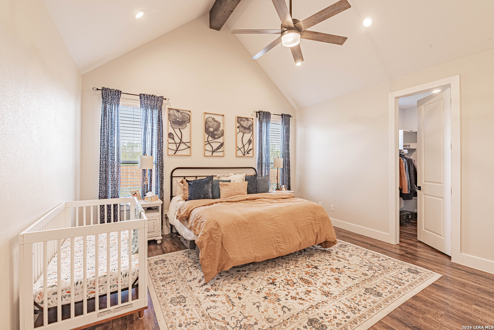 112 W Magnolia La Vernia TX 78121