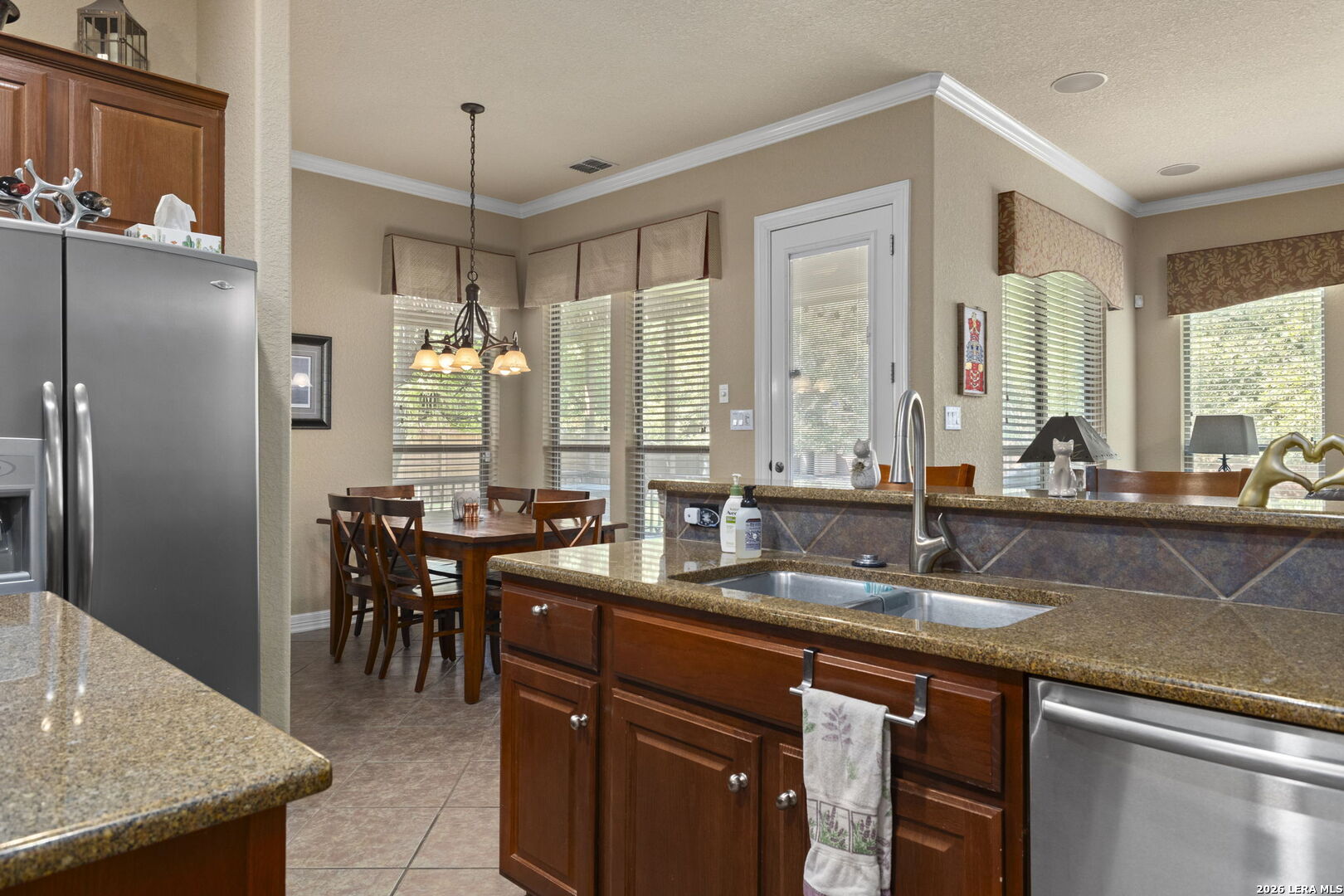 907 Sabal Ridge San Antonio TX 78260