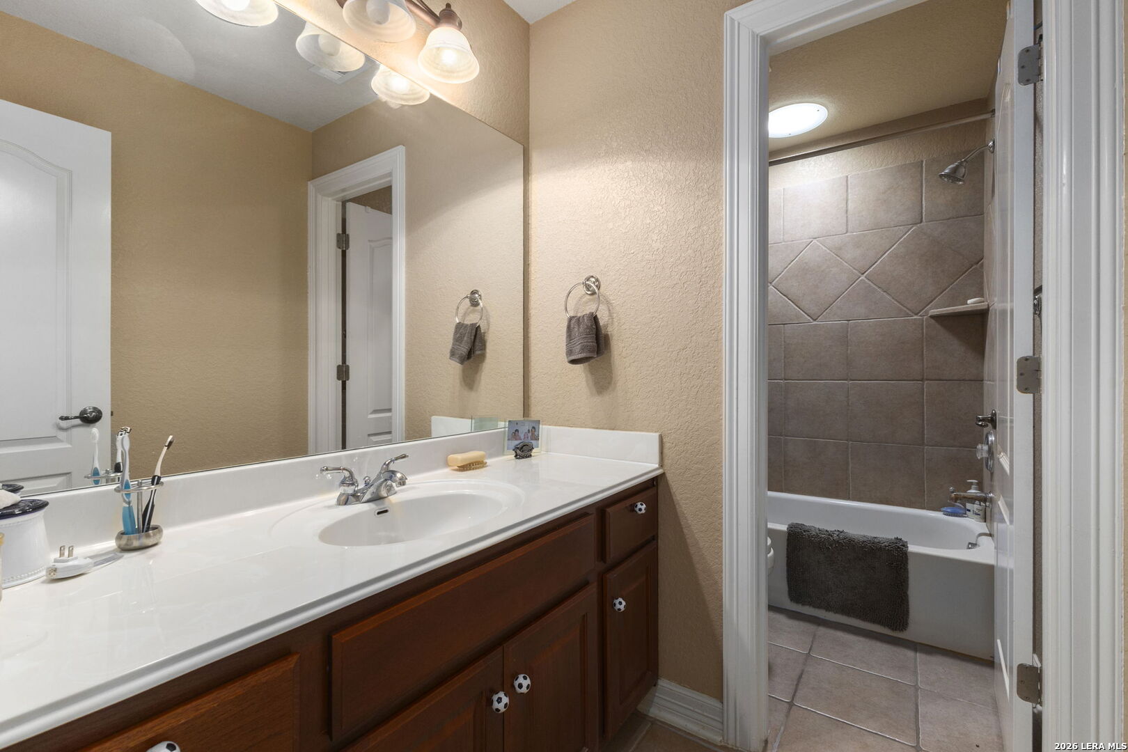 907 Sabal Ridge San Antonio TX 78260