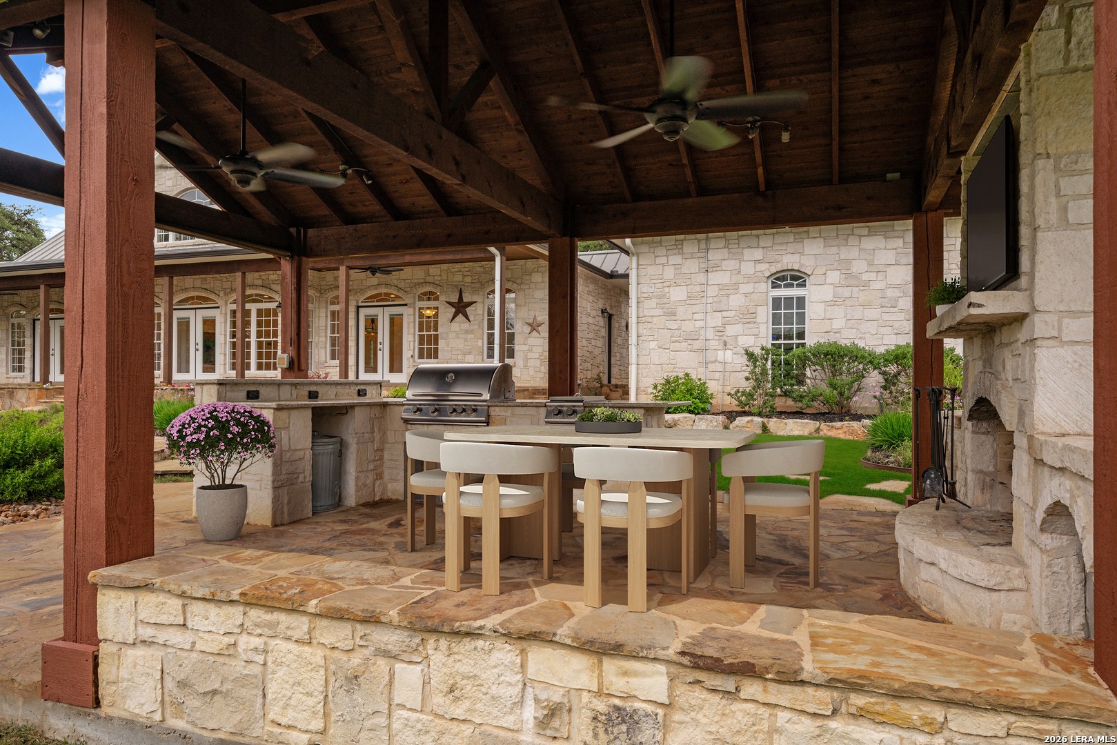 204 Savannah Jon Boulevard Boerne TX 78015