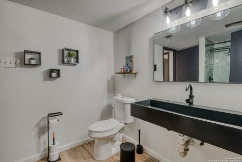 6970 Stonykirk Road San Antonio TX 78240