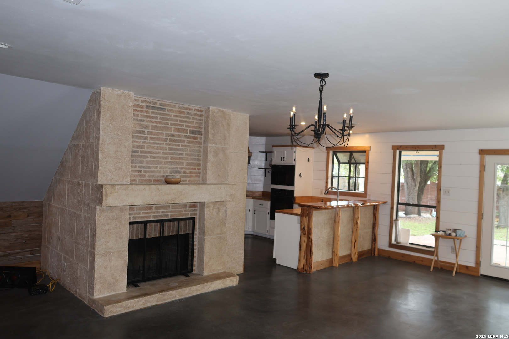1139 Summit Crest San Antonio TX 78258