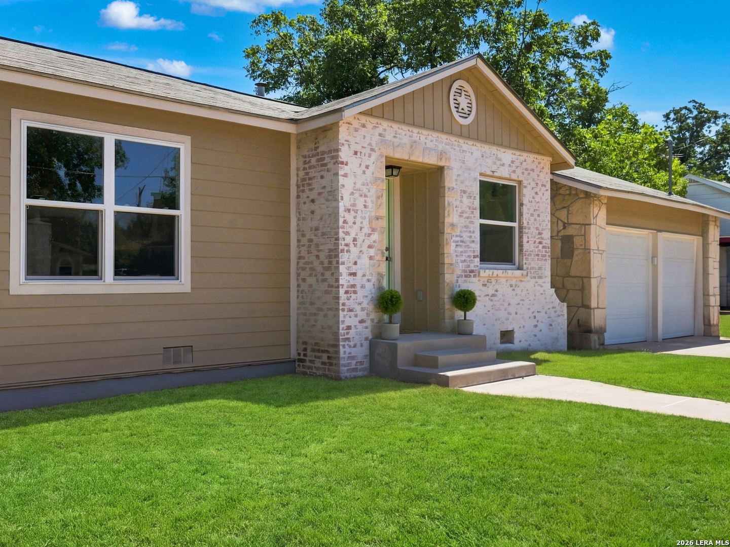 2020 Fresno Street San Antonio TX 78201