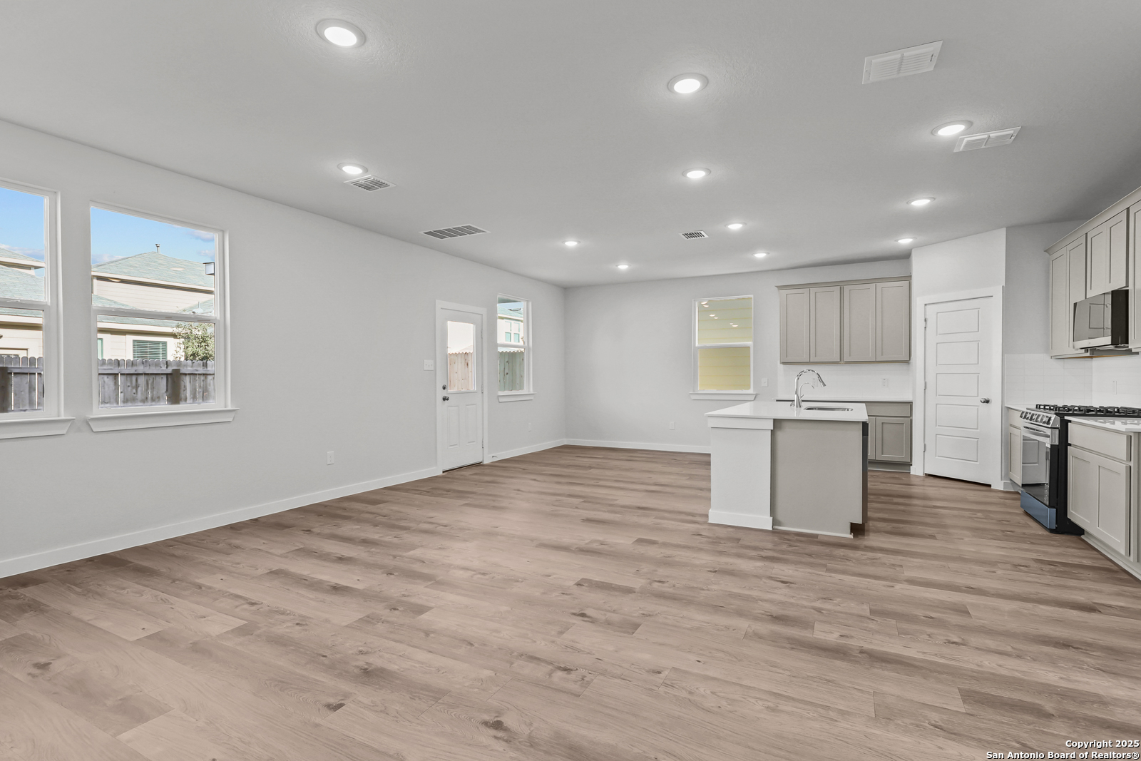6571 Bufflehead Bend Leon Valley TX 78240