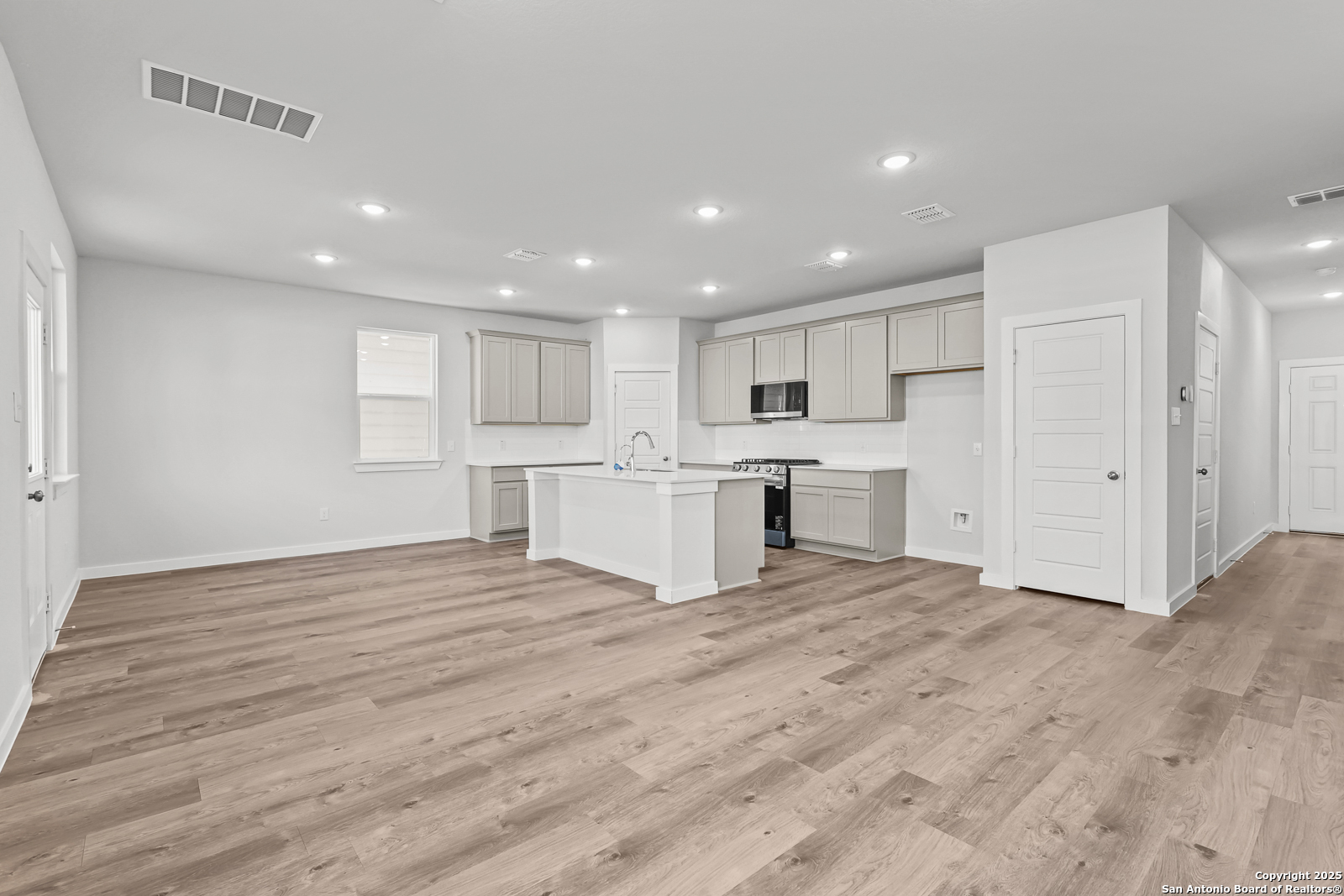 6571 Bufflehead Bend Leon Valley TX 78240