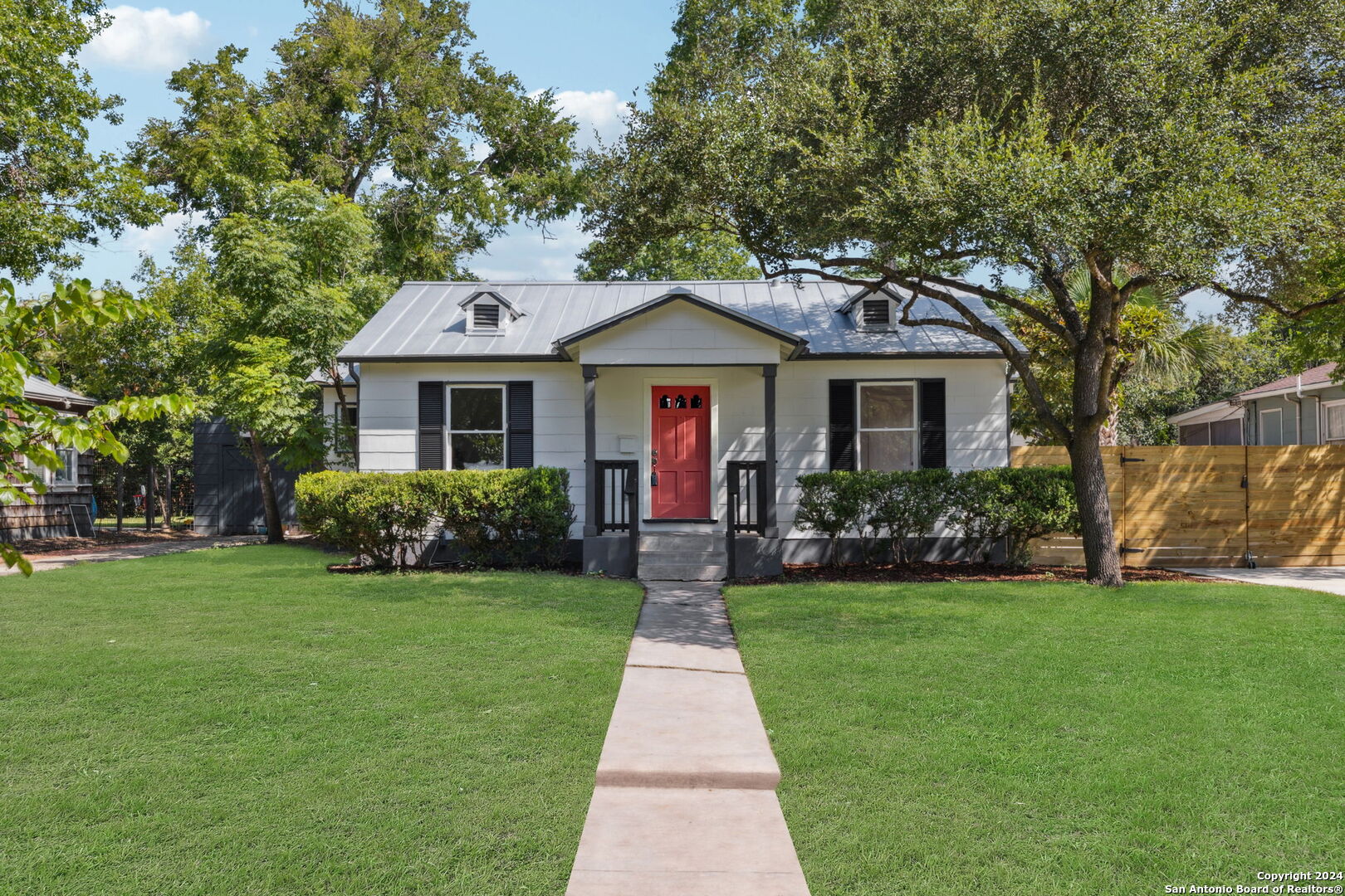 135 Harmon Drive San Antonio TX 78209
