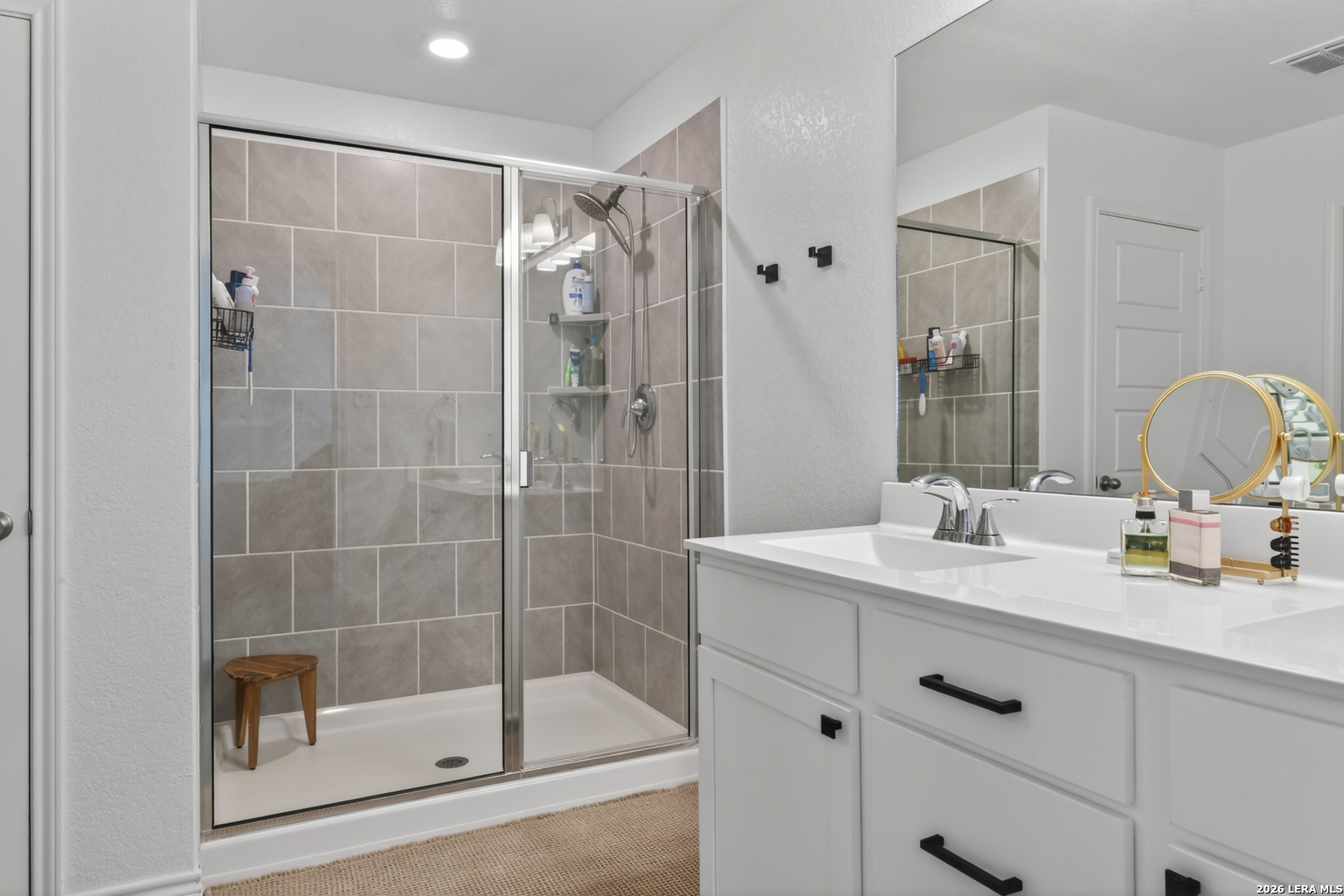 8223 Stoeger Path San Antonio TX 78253