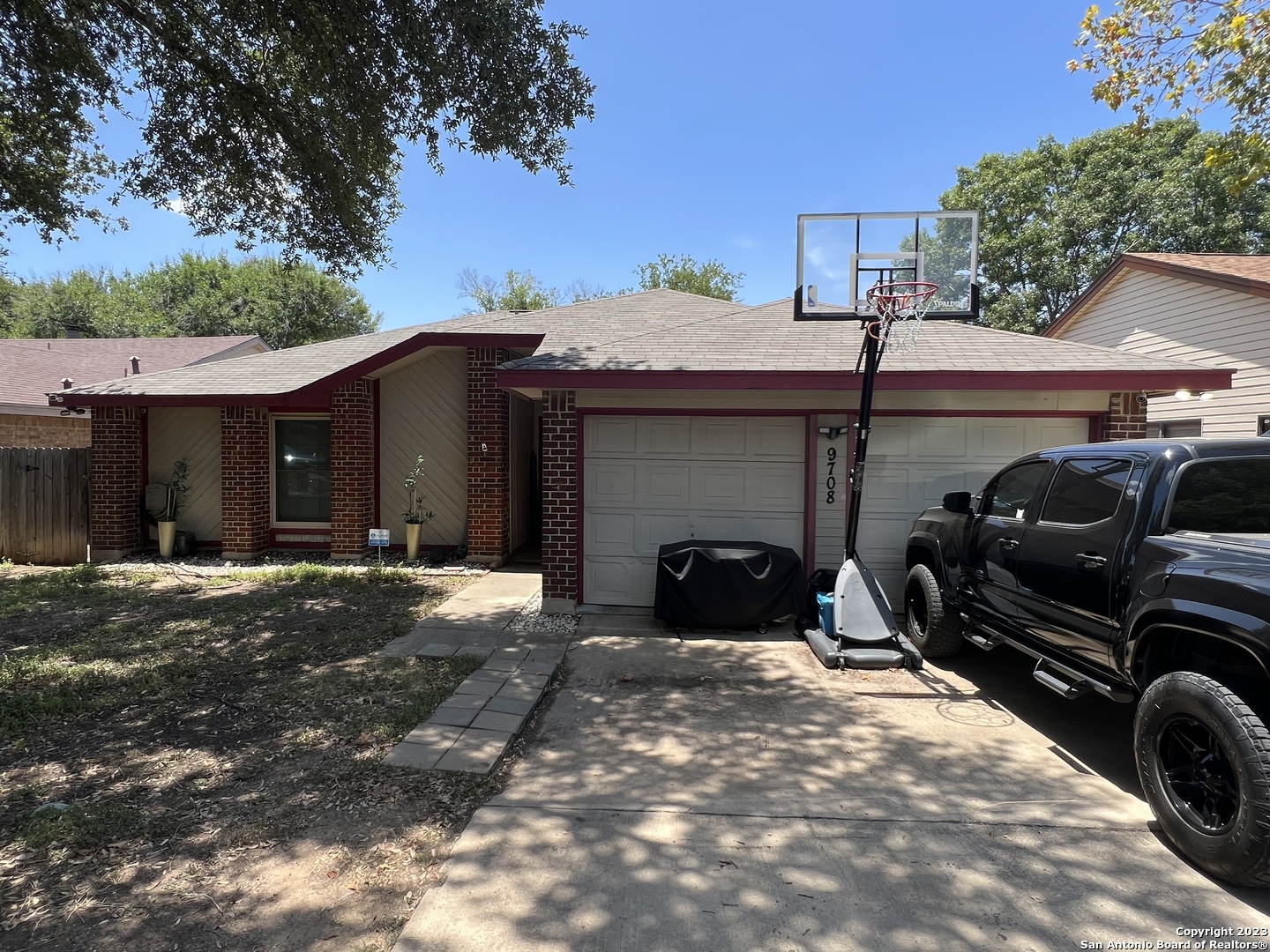 9708 Woodland Hills San Antonio TX 78250