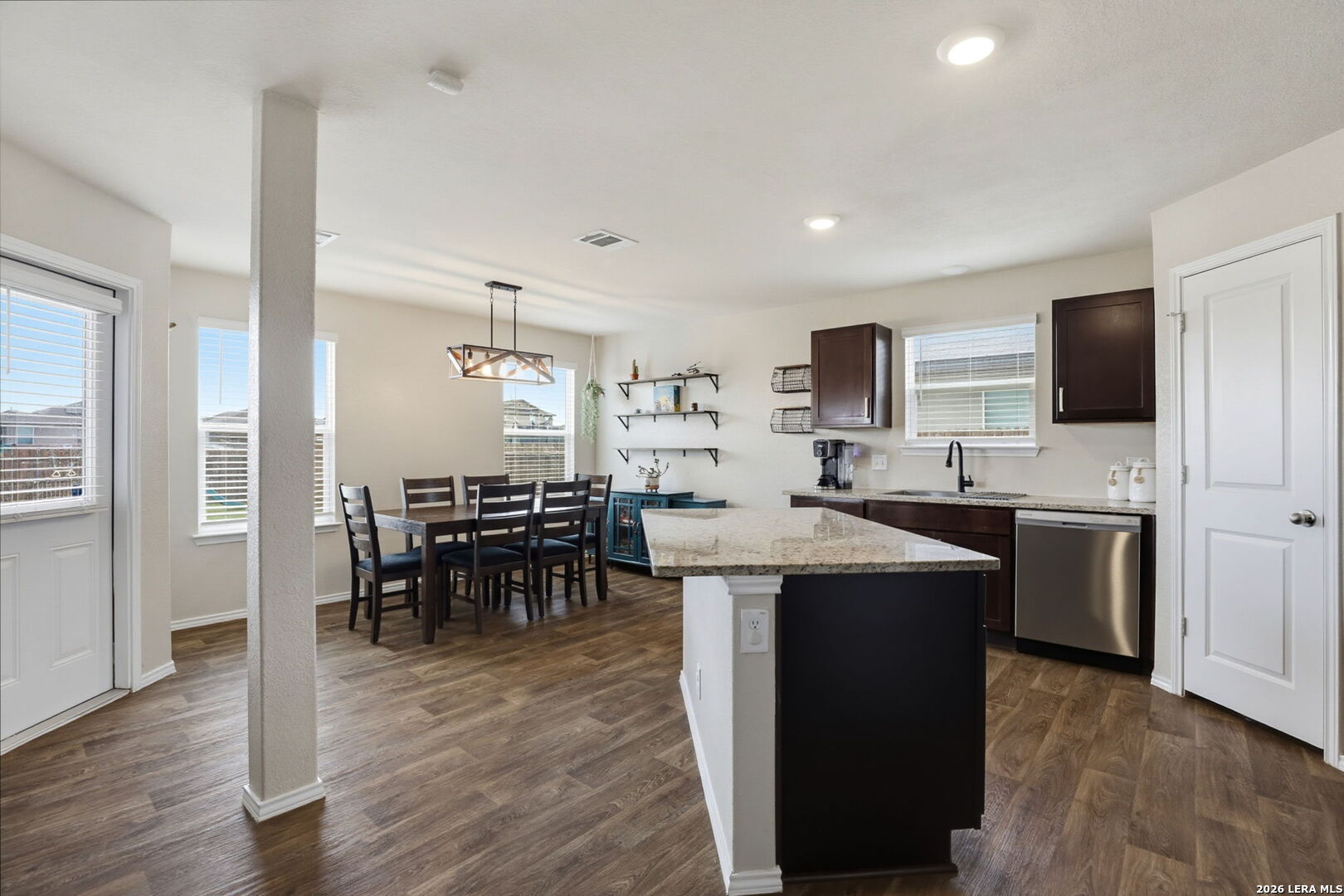 6614 Vivaldi Isle San Antonio TX 78252