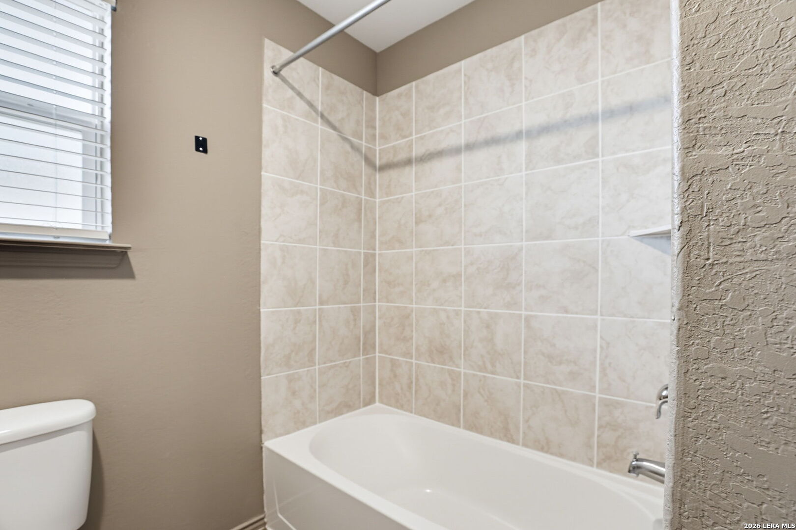 6614 Vivaldi Isle San Antonio TX 78252