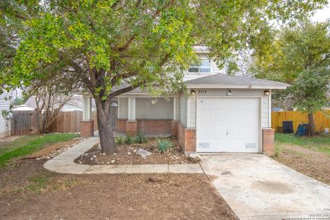 2814 Butterfly Peak San Antonio TX 78245