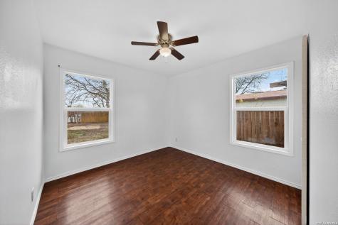 131 Westmont San Antonio TX 78227