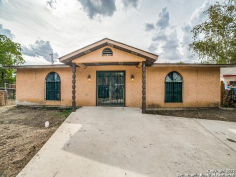2827 Ferncircle Drive San Antonio TX 78224