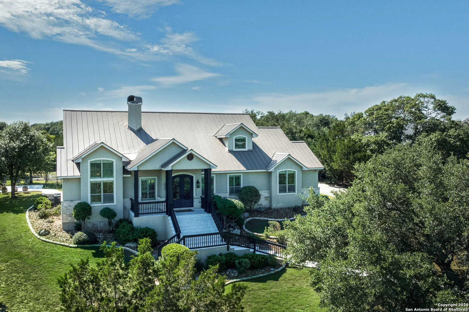 102 Summer Glen Boerne TX 78006