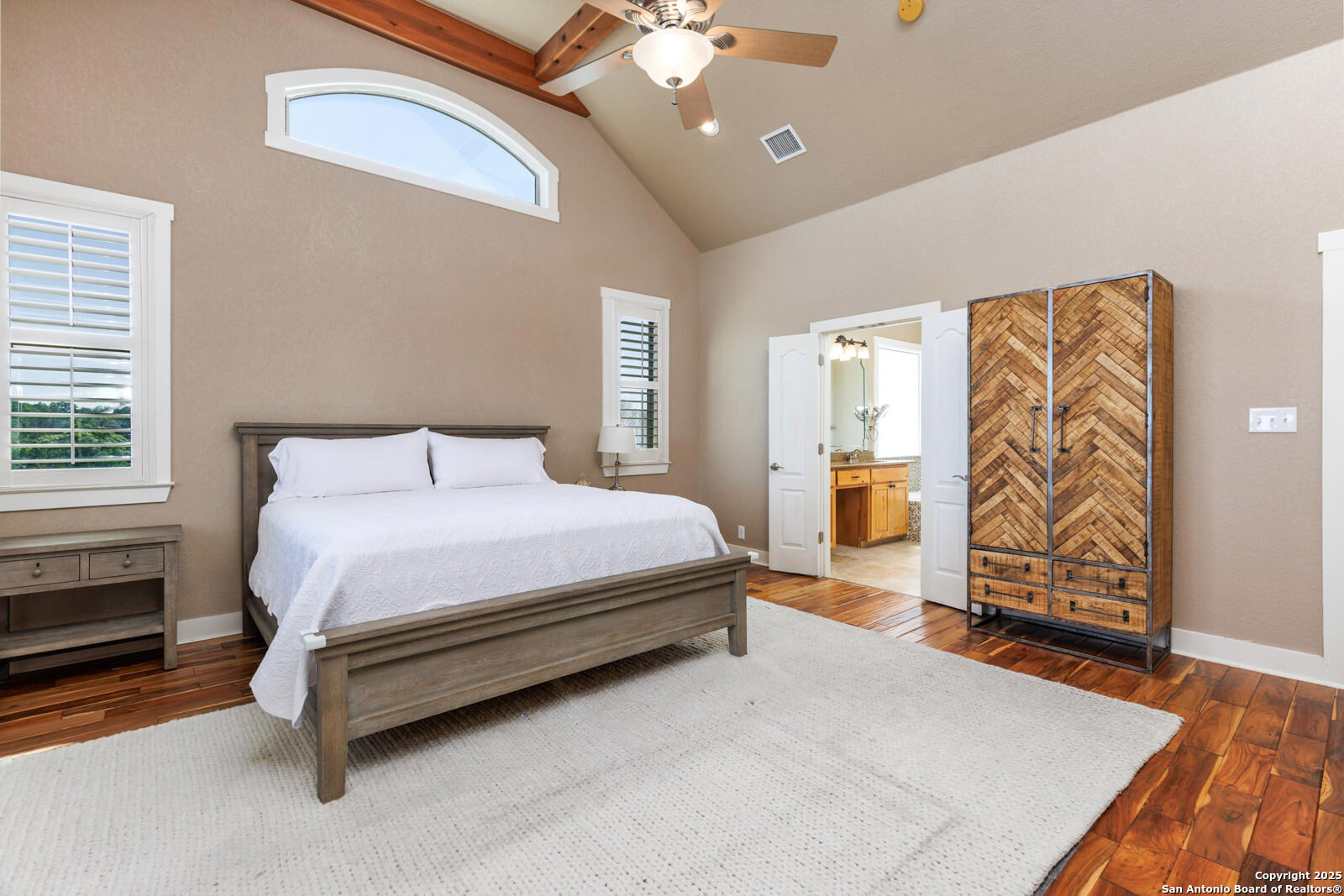 102 Summer Glen Boerne TX 78006