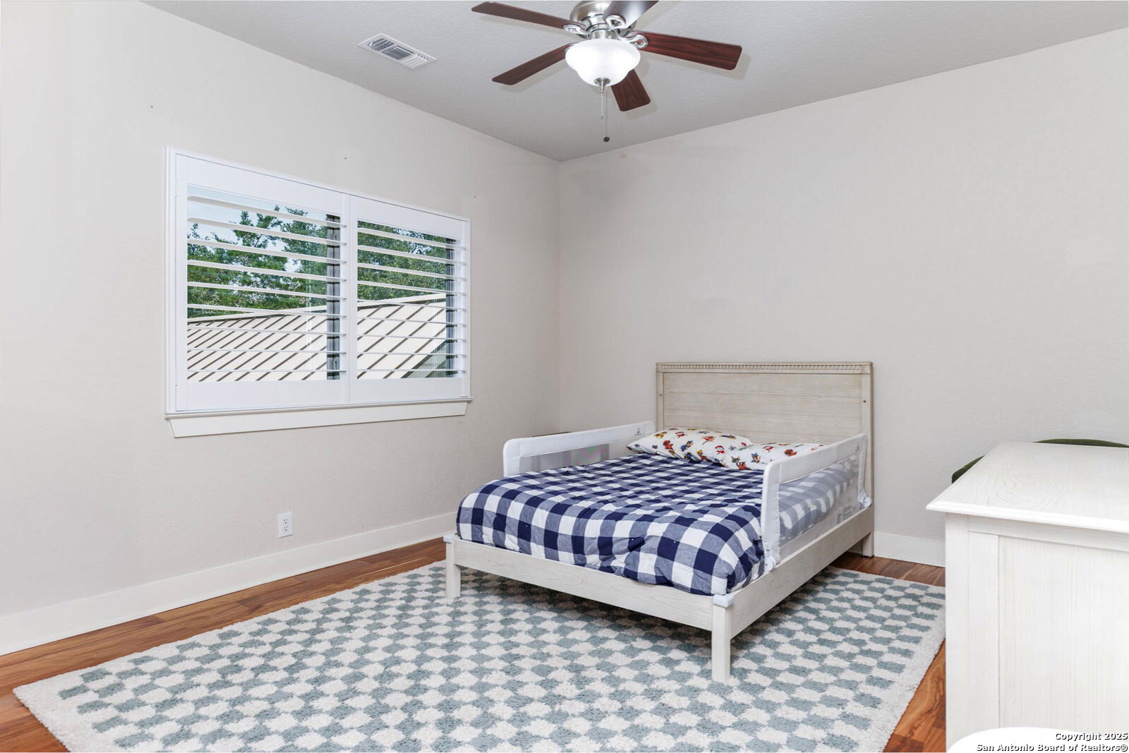 102 Summer Glen Boerne TX 78006