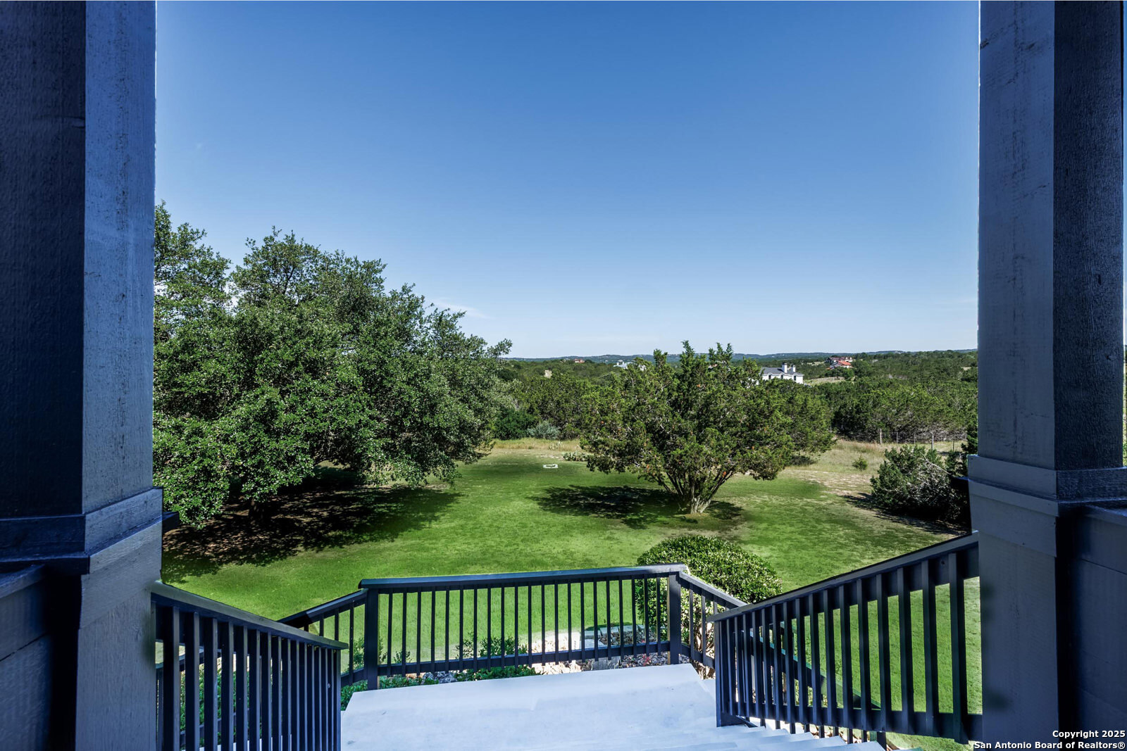 102 Summer Glen Boerne TX 78006