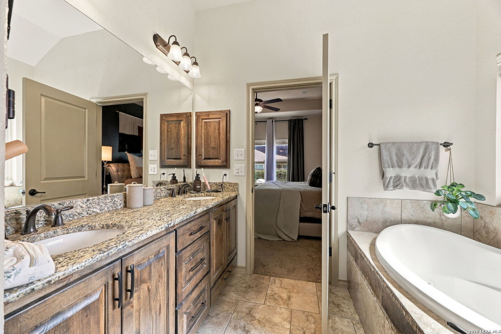 108 Park Heights Poth TX 78147