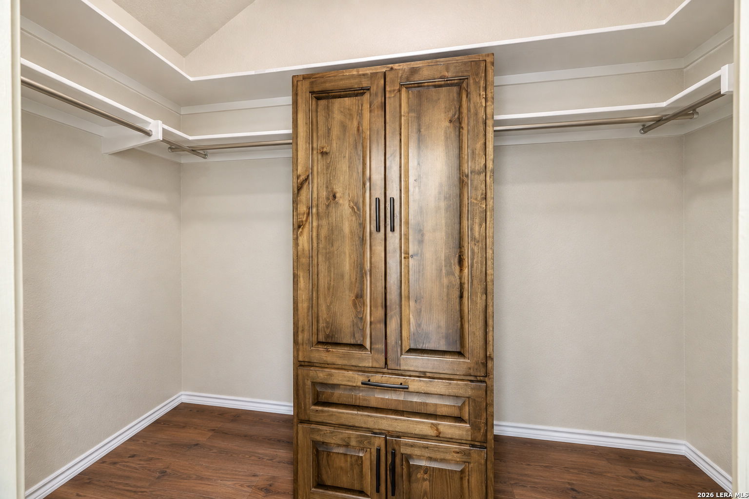 108 Park Heights Poth TX 78147