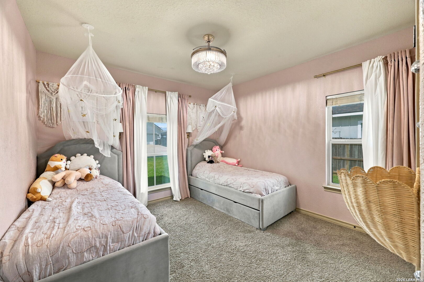 108 Park Heights Poth TX 78147