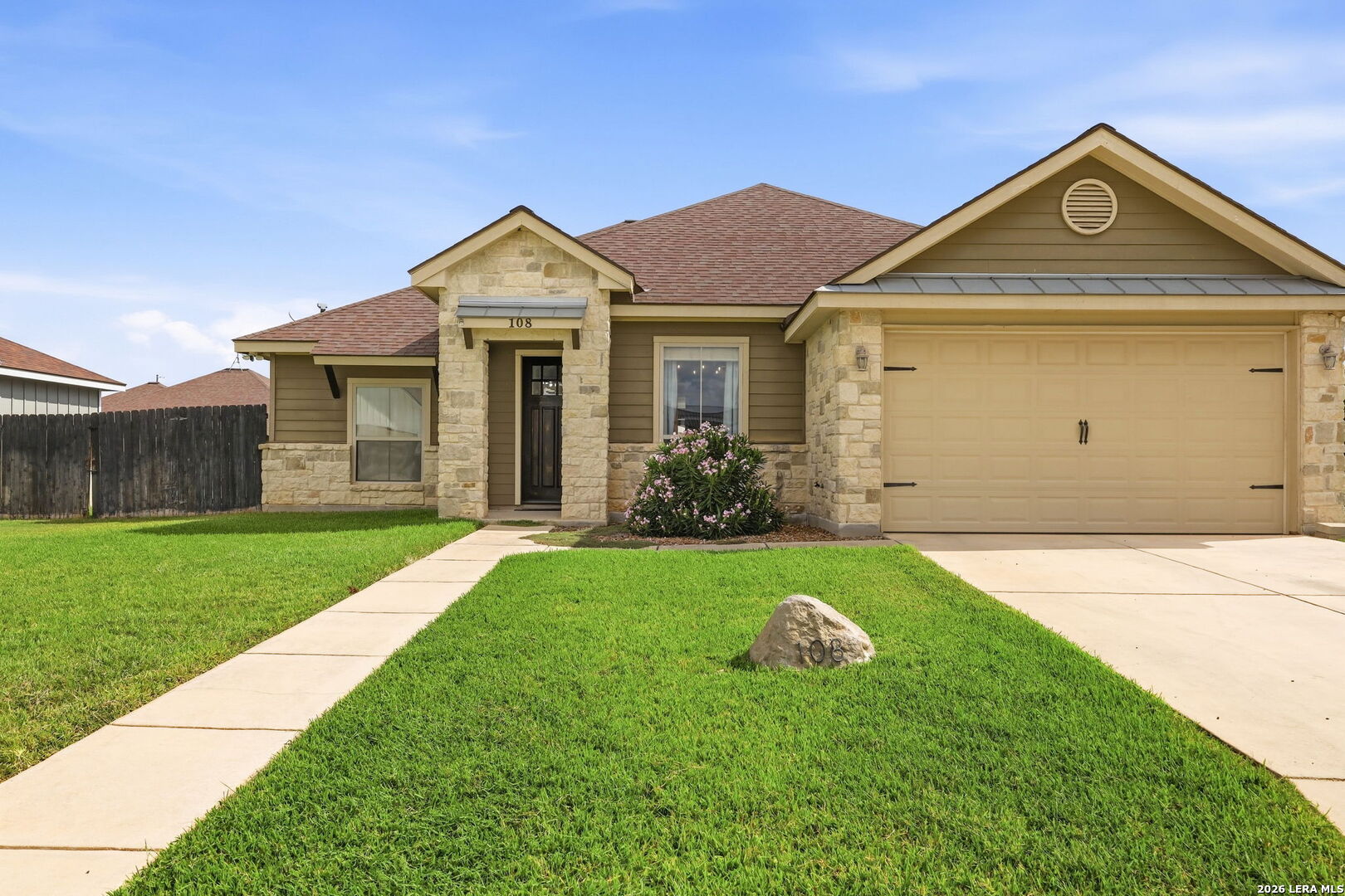 108 Park Heights Poth TX 78147