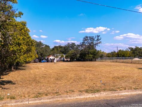 115 Stahl Street Boerne TX 78006
