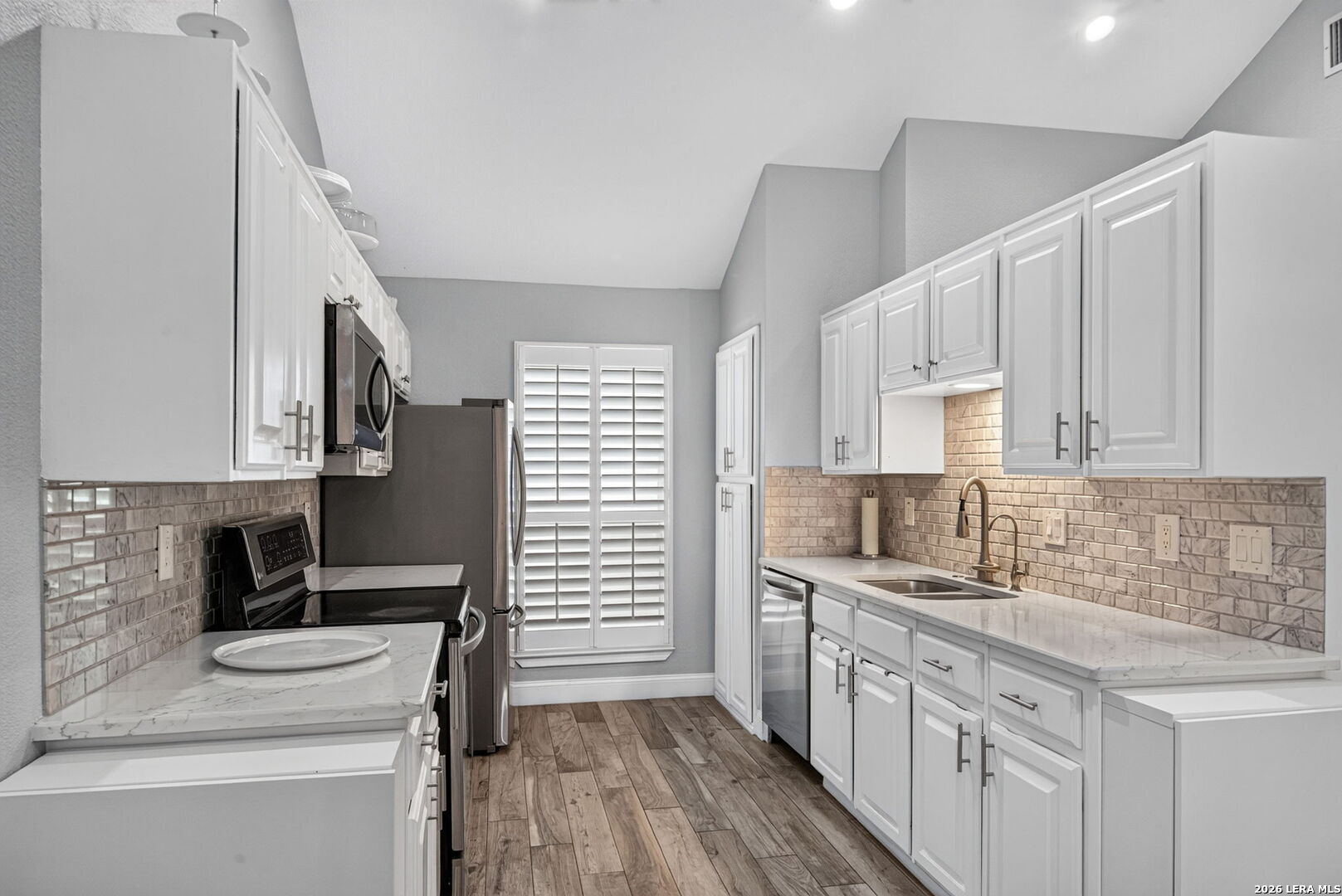 17123 Rock Falls San Antonio TX 78248