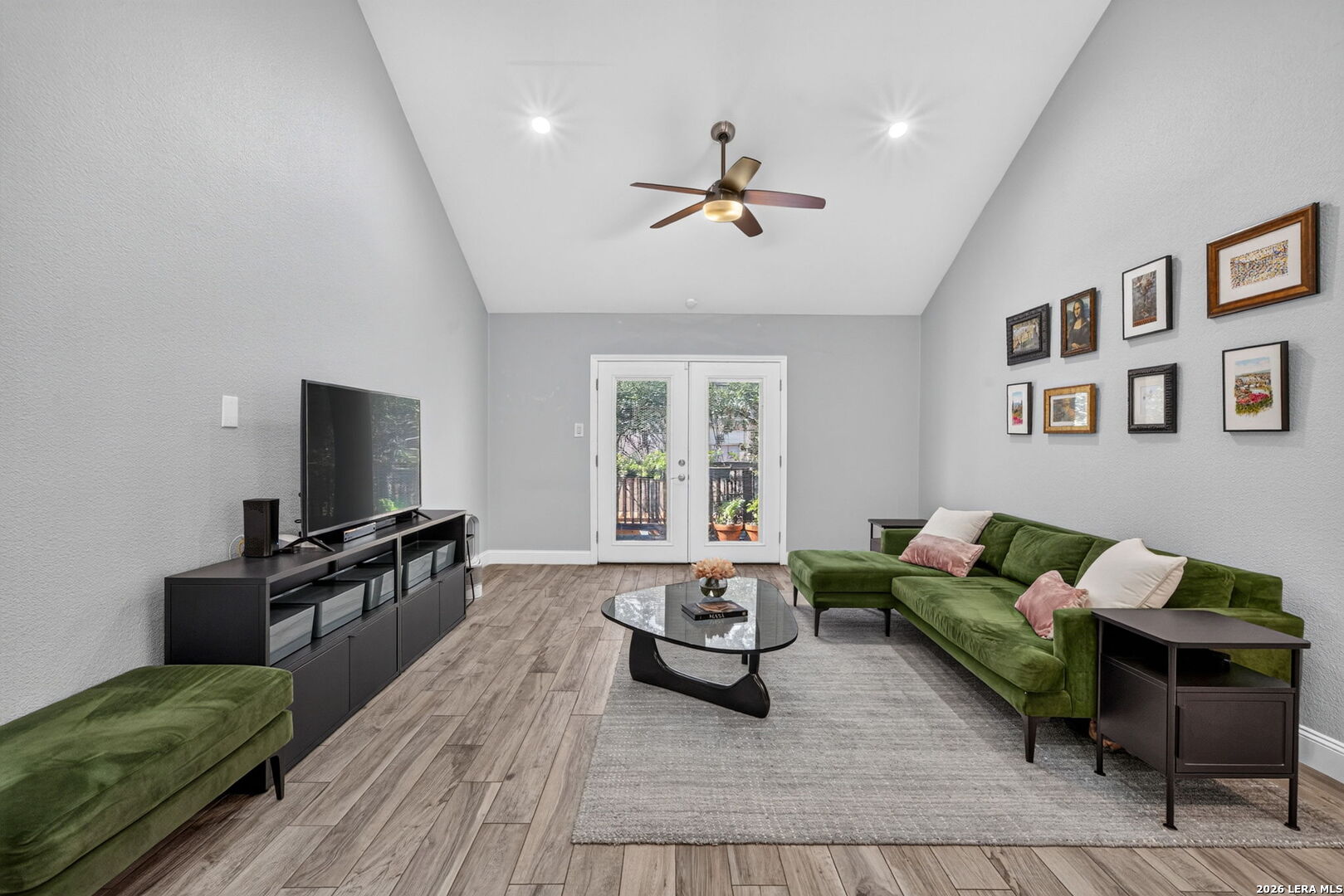17123 Rock Falls San Antonio TX 78248